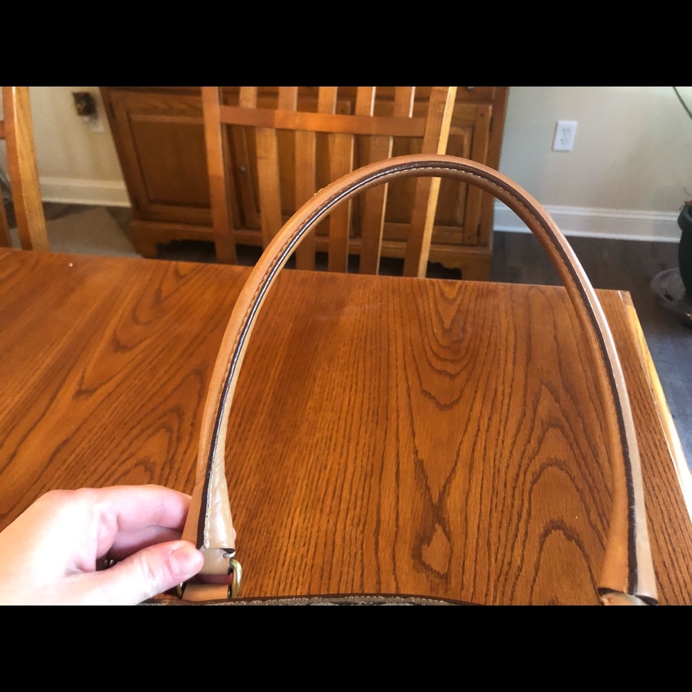 Coach Purse - Picture 4 of 6